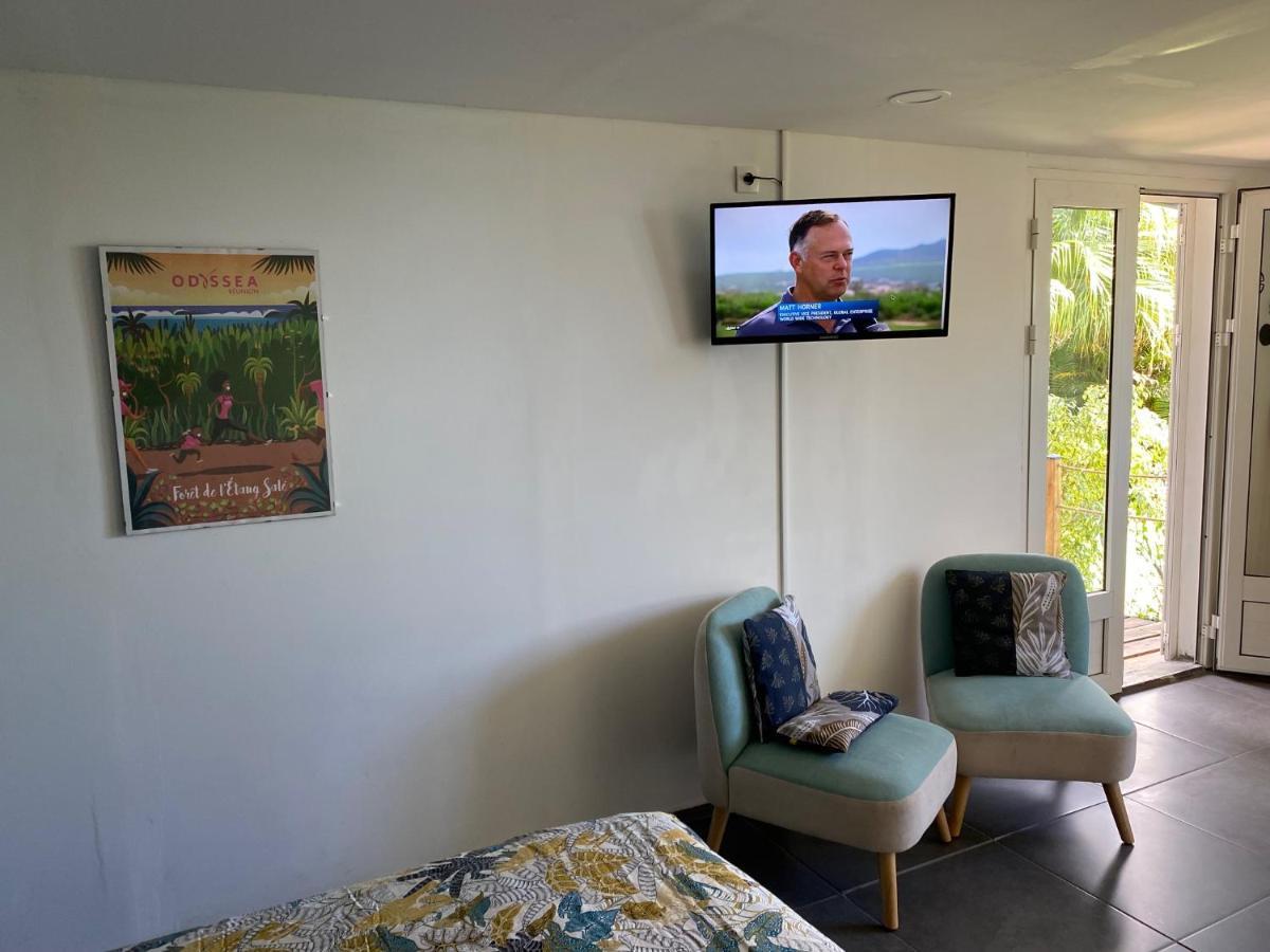Studio dans les Hauts de Saint-Leu  Extérieur photo
